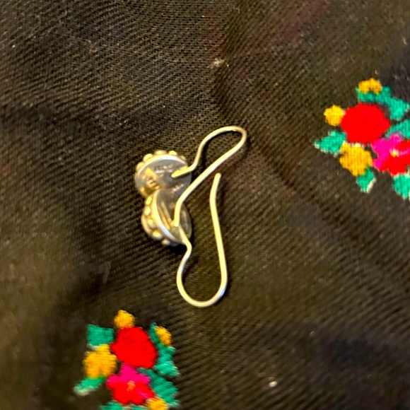 Onyx Ring and Earrings - Picture 5 of 6